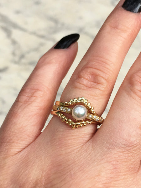 CHELSEA PEARL RING WITH FITTED BERRIES RINGS