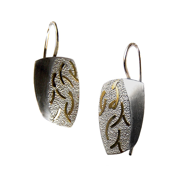 ARABESQUE HOOK EARRINGS