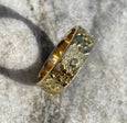 18CT GOLD BOULDER RING