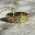 18CT GOLD BOULDER RING