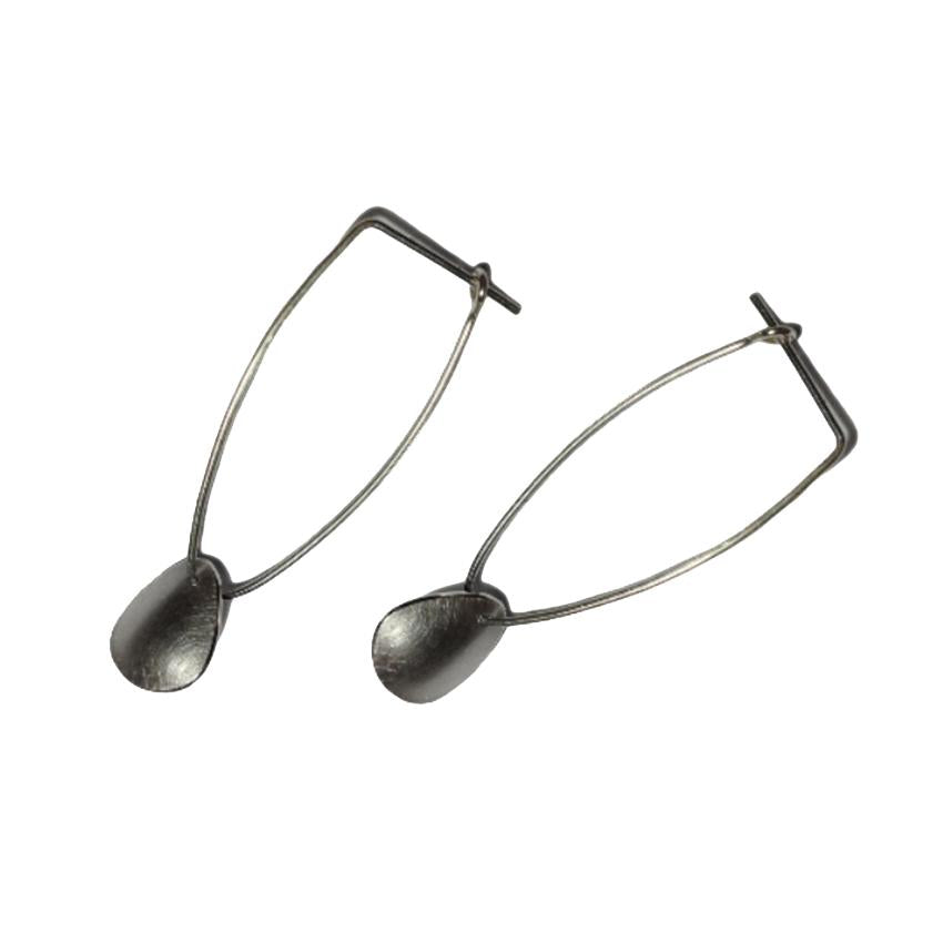 LONG PETAL HOOK EARRINGS