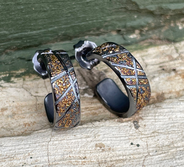 Ancient Earth Lines Hoop Earrings
