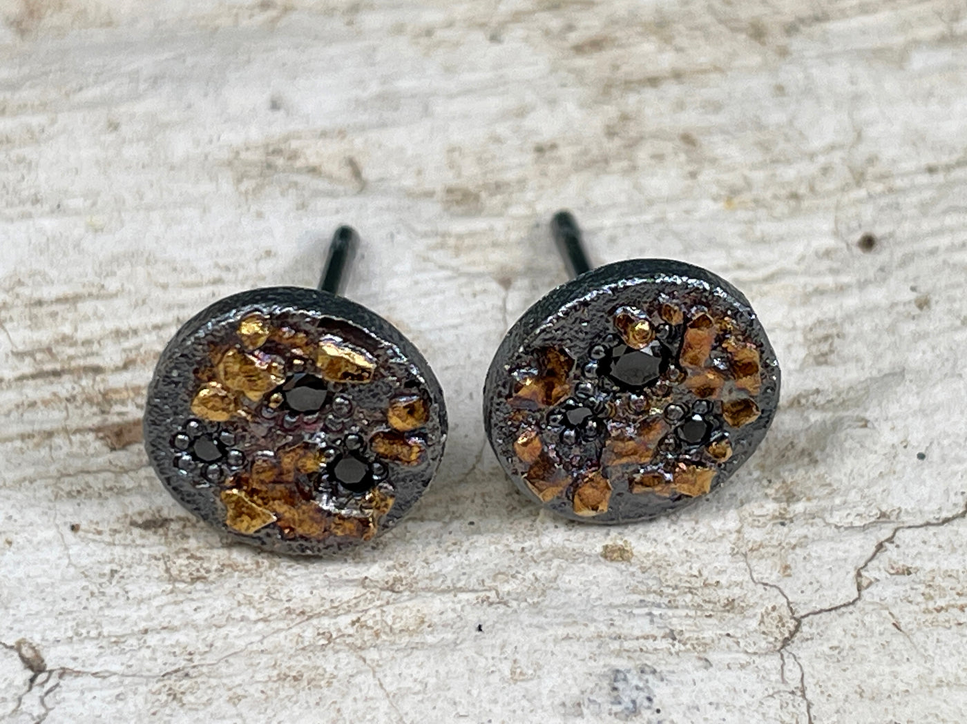 GOLDEN BOULDER DIAMOND STUD EARRINGS