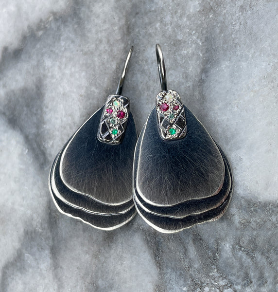 PETALS EARRINGS