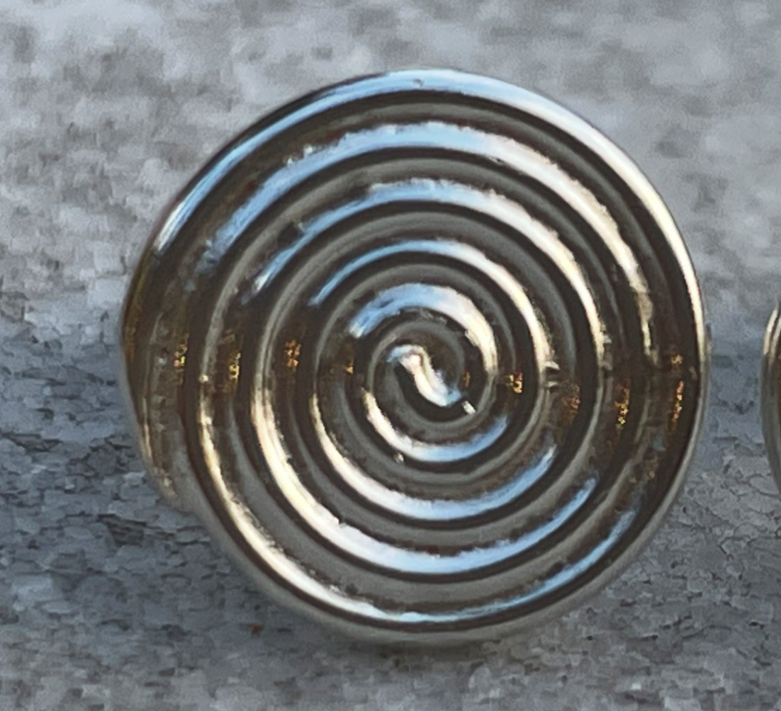SINGLE CELTIC SPIRAL STUD EARRING - 1 PIECE