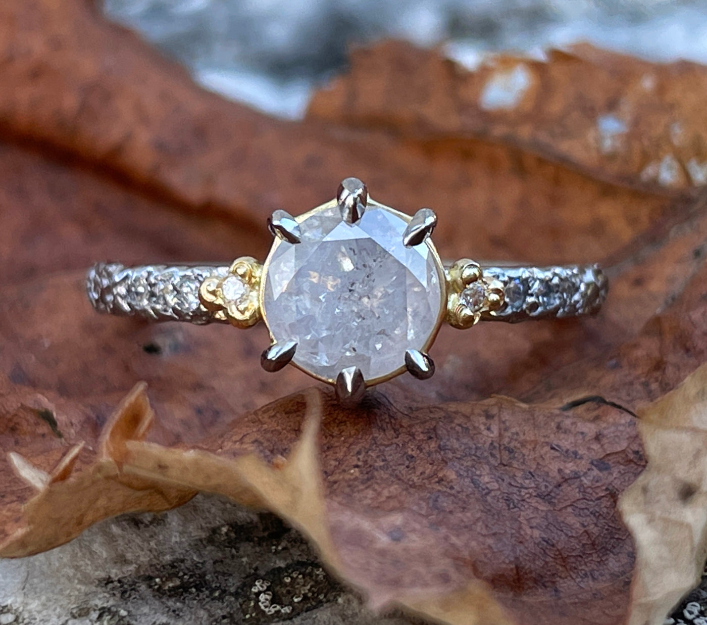 WINTER ENCHANTRESS RING