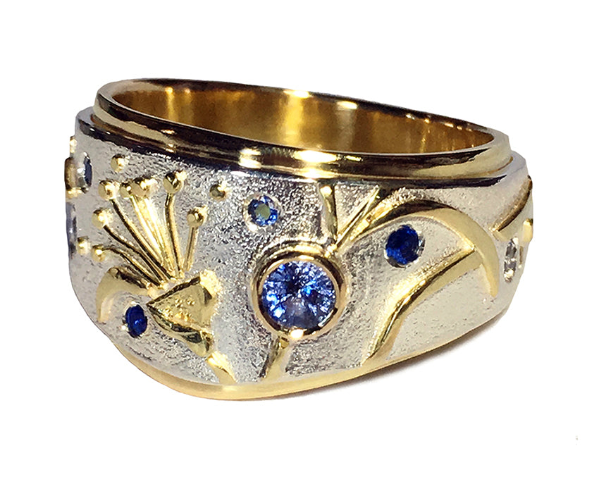 EUCALYPTUS RING WITH SAPPHIRES